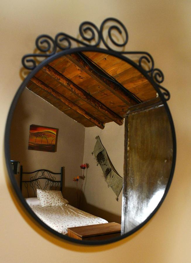 Pensjonat La Casita De Leire Tamajon Zewnętrze zdjęcie