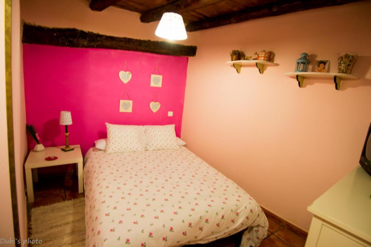 Pensjonat La Casita De Leire Tamajon Zewnętrze zdjęcie